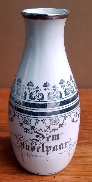 Dem Jubelpaare Vase 53d Dem Jubelpaare Vase 53d