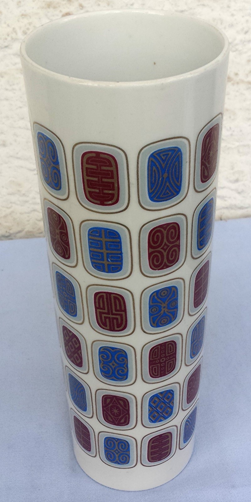 Vase Attika von Alka Kunst