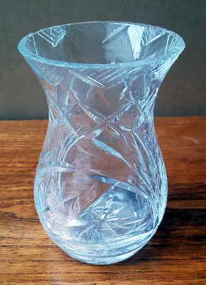 Kristallvase beschädigt 630d Kristallvase beschädigt 630d