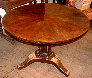 Biedermeier Rund Nußbaum 1d Biedermeier Rund Nußbaum 1d