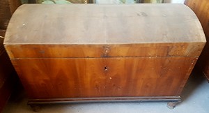Biedermeiertruhe Kirsch 54d Biedermeiertruhe Kirsch 54d