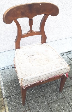 Schaufelstuhl Nussbaum 1820 47d Schaufelstuhl Nussbaum 1820 47d