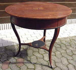 Biedermeier Mahaginitisch 2d