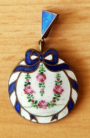 Anhänger Cloisonne Emaille Biedermeier 59d Anhänger Cloisonne Emaille Biedermeier 59d